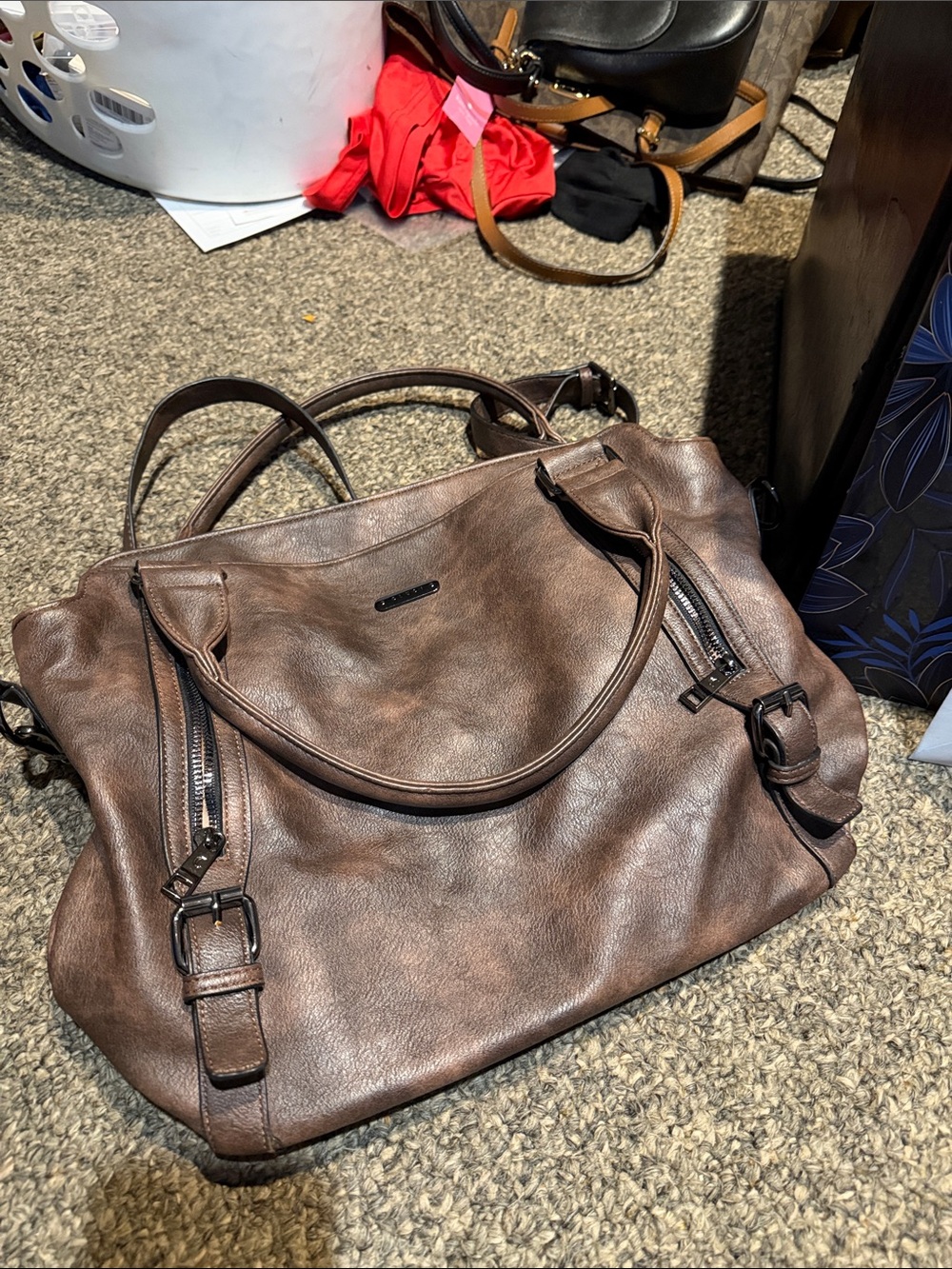 Classic Tote Handbag in Brown - Unbranded